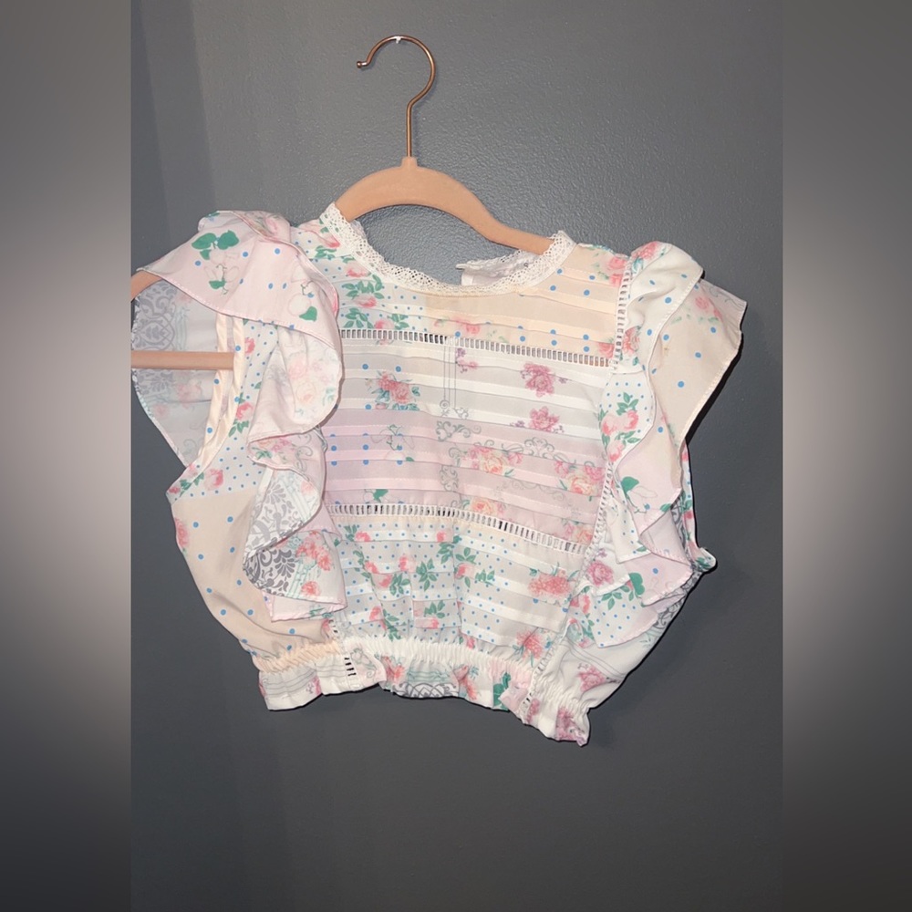 Floral top